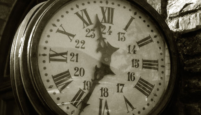 Photo Credit: photo credit: Ribes de Fresser-Reloj del Cremallera via photopin (license)
